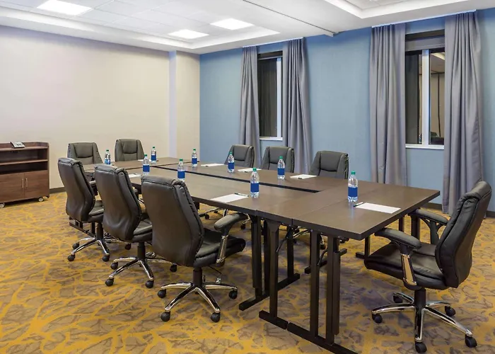 Wingate By Wyndham Miami AirportAirport Hotel